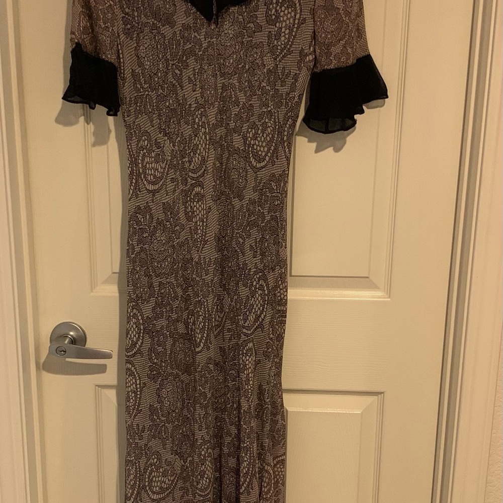 Temptations Elegant Black and Brown Paisley Maxi Dress - Picture 5 of 6